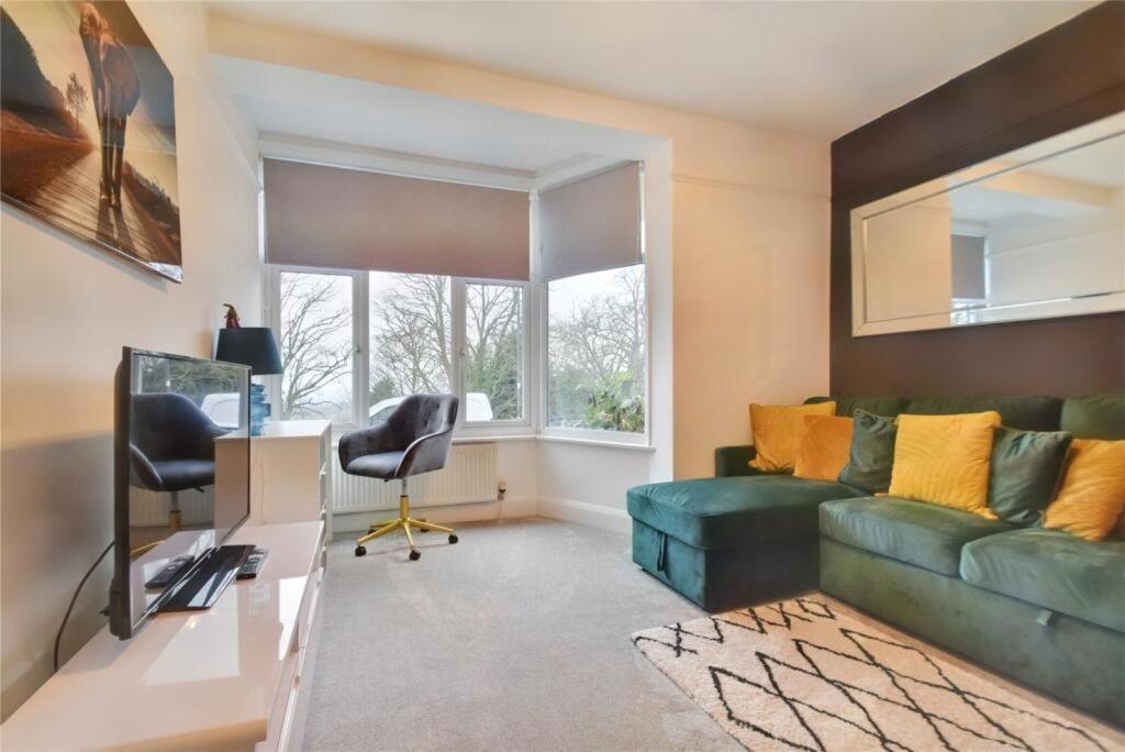 Kingsdown Apartment Great Malvern Eksteriør billede